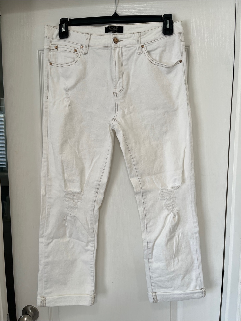Rachel Roy Women’s White Distressed Straight-Leg jeans, 10